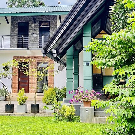 Aura Villa Polonnaruwa Eksteriør billede